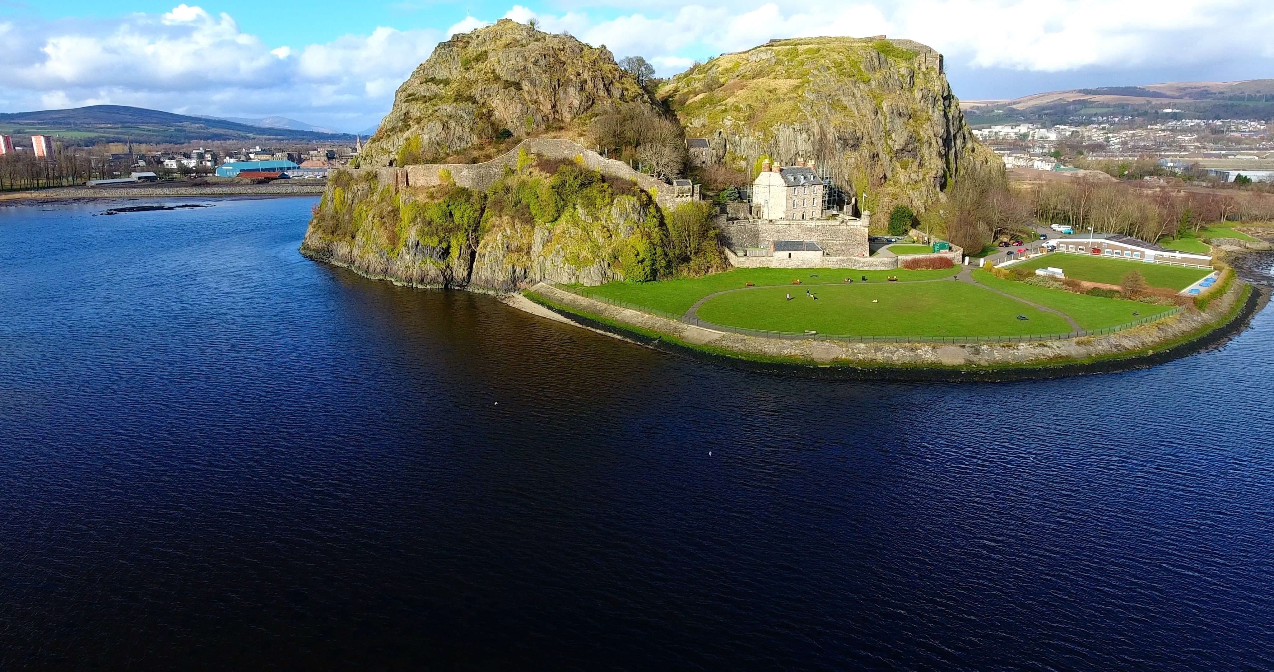 a-complete-guide-on-castles-and-castle-ruins-in-scotland-forest-holidays